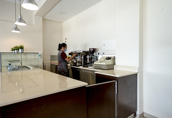 Cafetaria 2